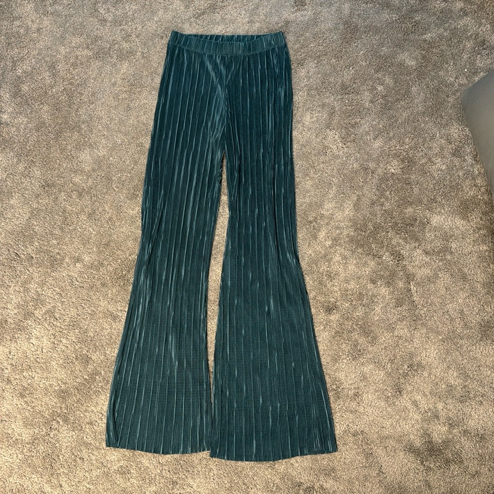 Zara pleated pants